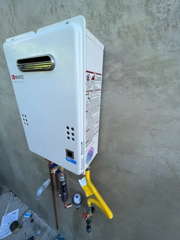 Tankless water heater installation for Northwest Commerce homes